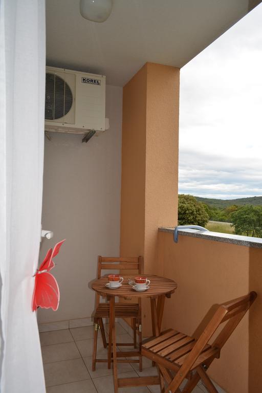 Apartment Deluxe Ρόβινι Εξωτερικό φωτογραφία
